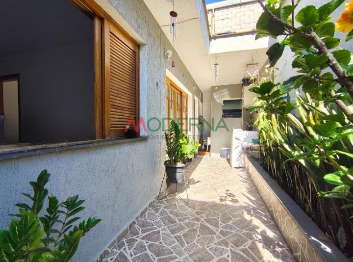 Casa à venda com 4 quartos, 1 suíte, 2 vagas e 208m² no Piraporinha, Diadema (SP) — foto 26 de 30
