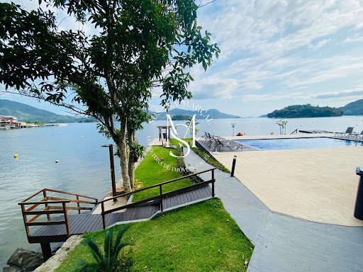 Apartamento à Venda com Vista para o Mar em Angra dos Reis no Pier 103