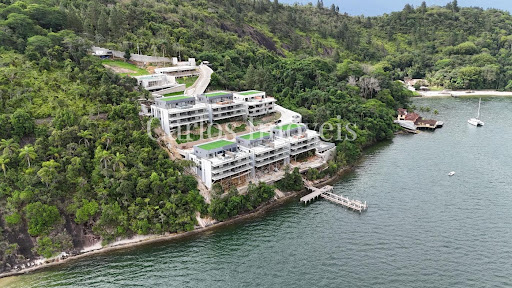 Apartamento para Venda em Angra dos Reis / RJ no bairro Ponta da Cruz