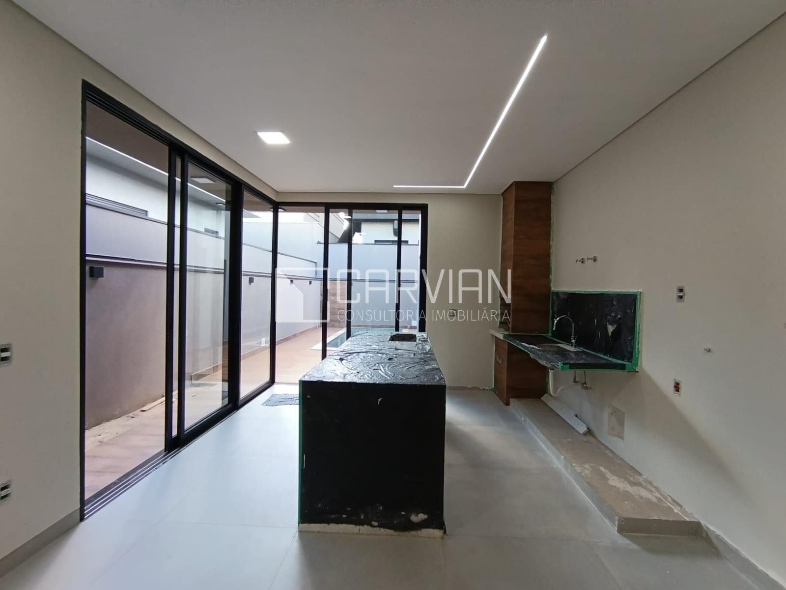 Casa à venda com 3 quartos, 4 banheiros, 4 vagas e 160m² no Condomínio Quinta da Boa Vista, Ribeirão Preto — foto principal