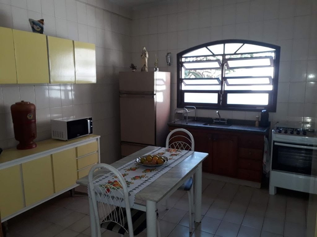 Casa à venda com 3 quartos, 1 suíte, 2 vagas e 160m² no Jardim Renata, Arujá (SP) — foto 2 de 20