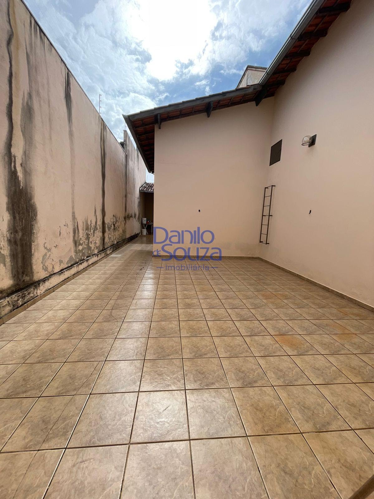 Casa à venda com 4 quartos, 1 suíte, 4 vagas e 246m² no Veredas da Cidade, Araxá (MG) — foto 10 de 12