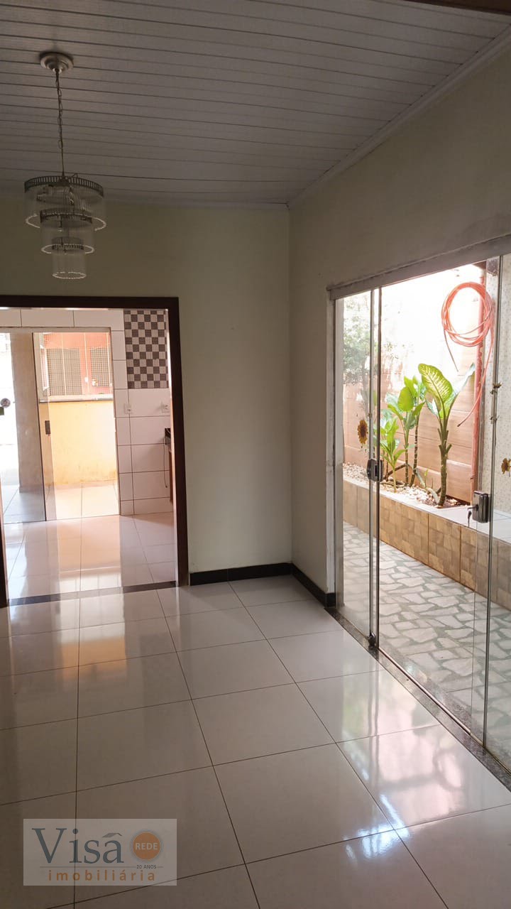 Casa para alugar com 3 quartos, 1 suíte, 2 vagas e 360m² no Novo Horizonte, Paracatu (MG) — foto 13 de 22