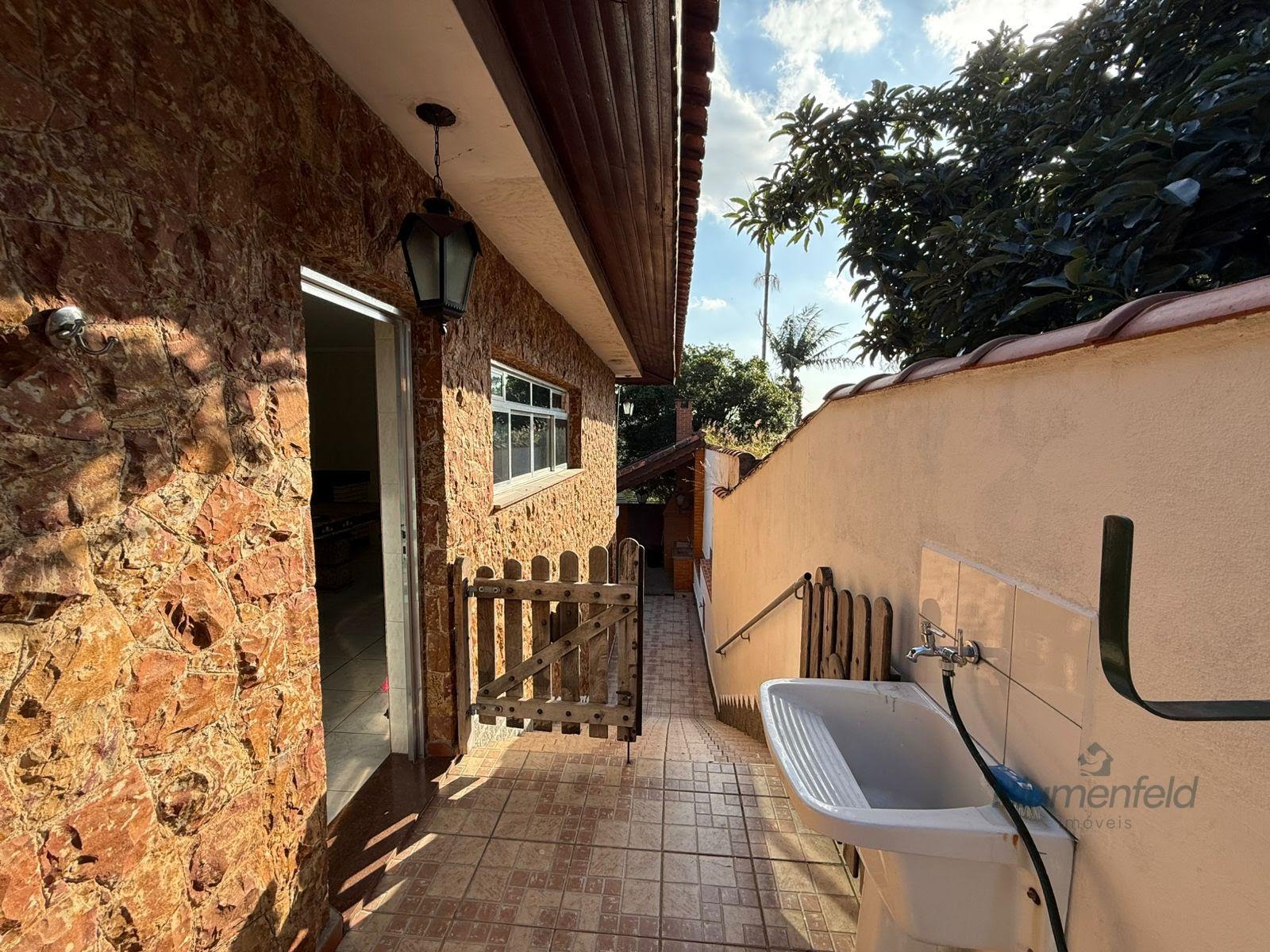 Casa à venda com 3 quartos, 1 suíte e 8 vagas no Jardim Planalto, Arujá (SP) — foto 5 de 30