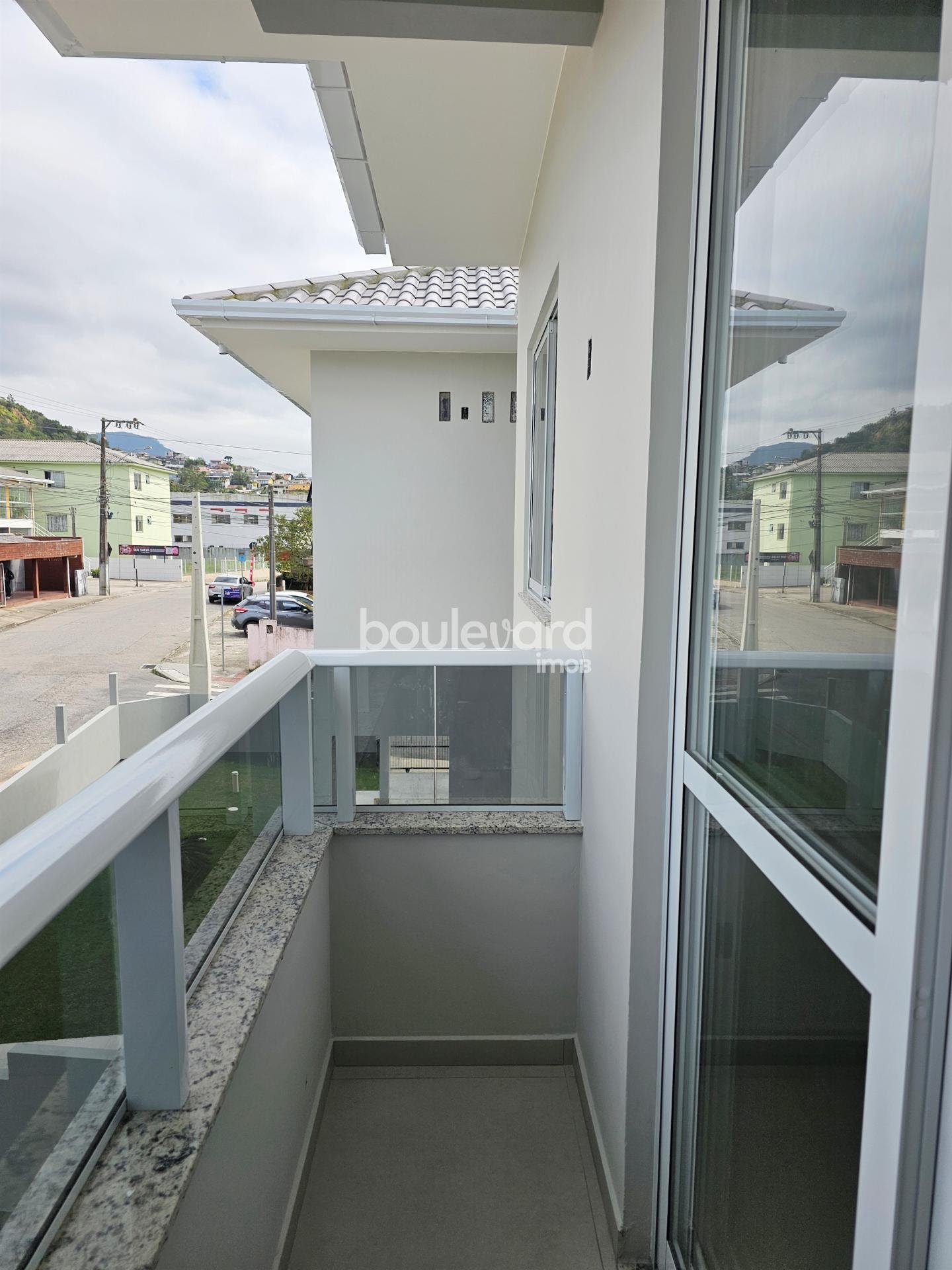 Casa à venda com 3 quartos, 1 suíte, 2 vagas e 103m² no Areias, São José (SC) — foto 23 de 23