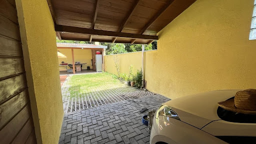Garagem coberta