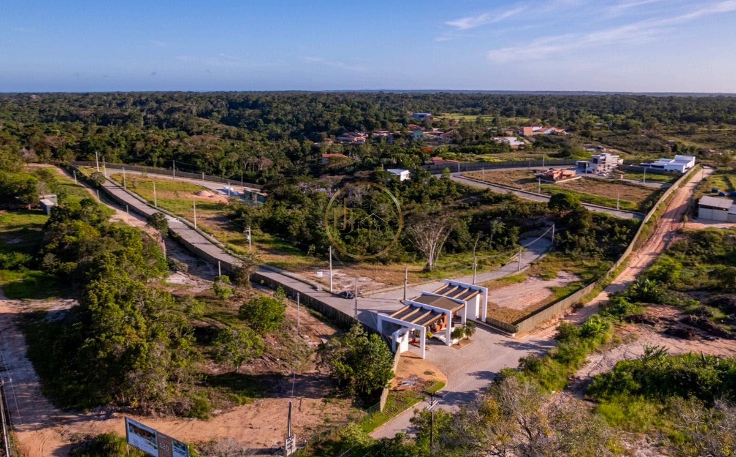 Terreno à venda com 237m² de terreno no Estrada de Trancoso, Porto Seguro — foto principal