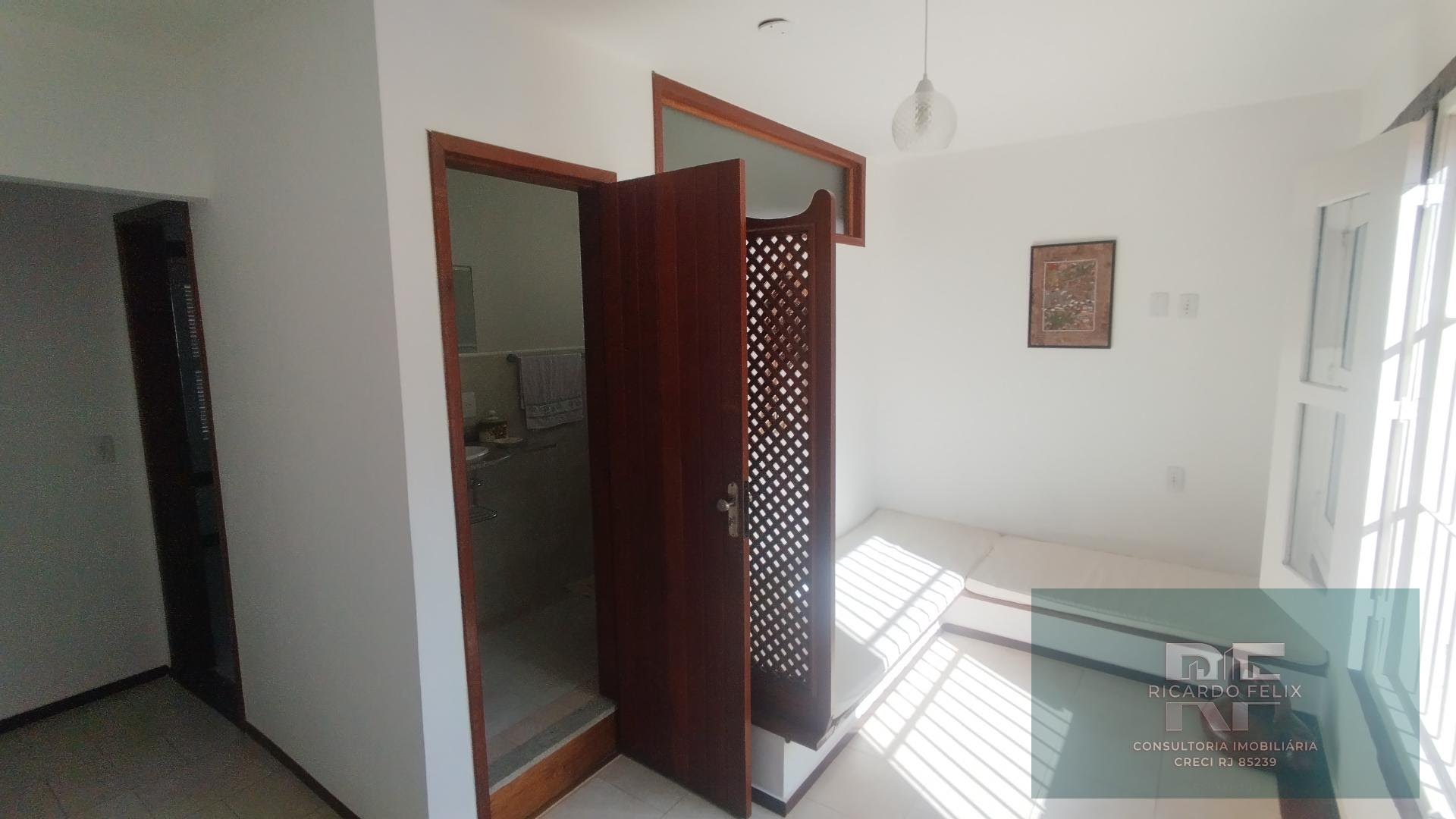 Casa à venda com 3 quartos, 1 suíte, 2 vagas e 480m² no Costazul, Rio das Ostras (RJ) — foto 15 de 30