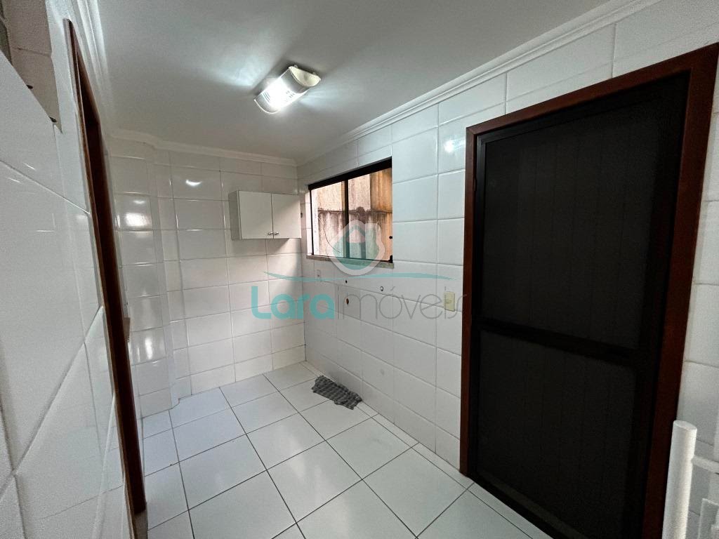 Casa à venda com 3 quartos, 1 suíte, 2 vagas e 233m² no Riviera Fluminense, Macaé (RJ) — foto 10 de 30