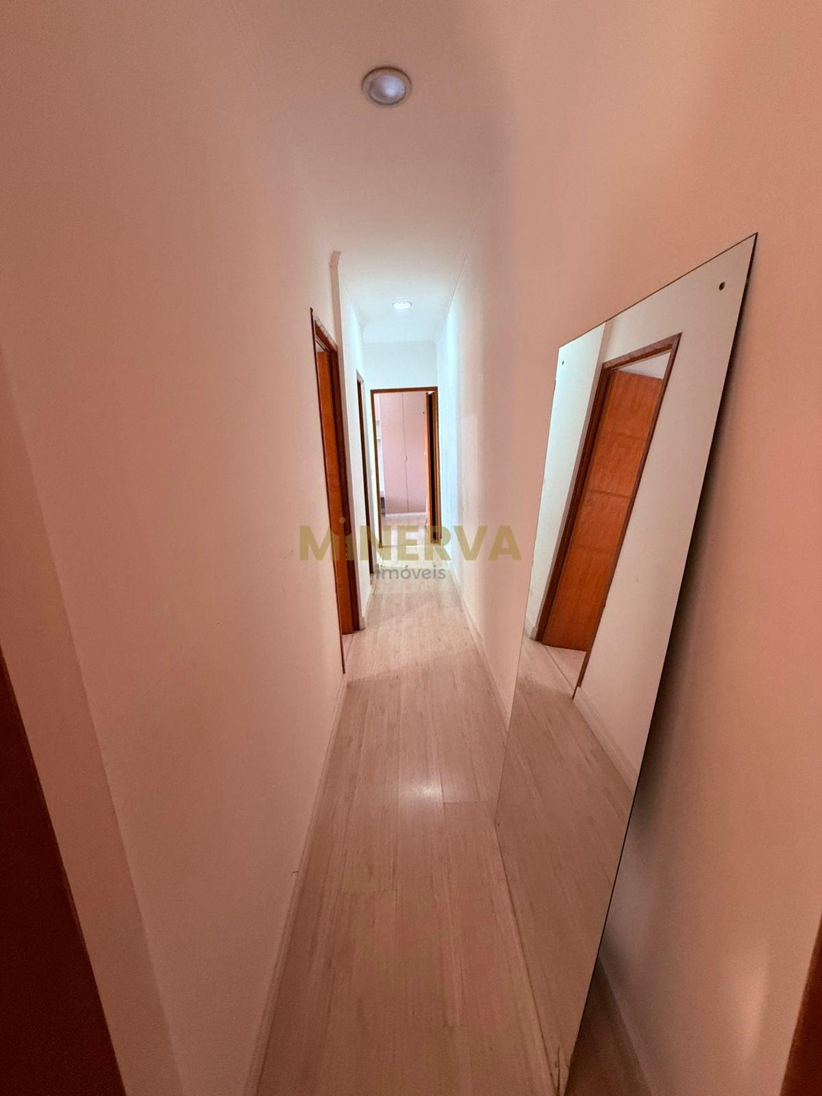 Casa à venda com 3 quartos, 1 suíte, 2 vagas e 240m² no Macedo, Guarulhos (SP) — foto 12 de 26