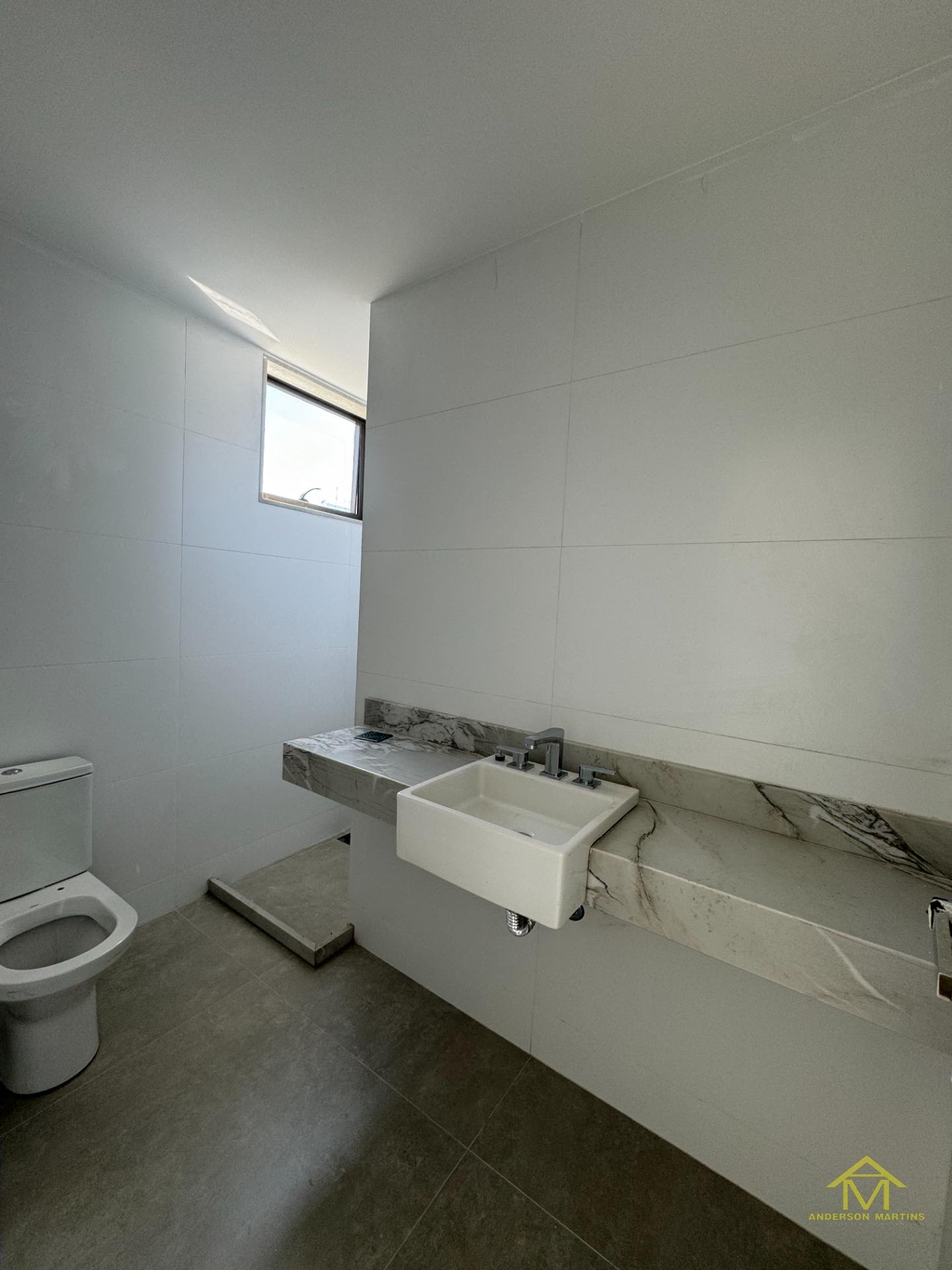 Apartamento à venda com 4 quartos, 6 banheiros, 4 vagas e 217m² no Praia do Canto, Vitória (ES) — foto 19 de 20