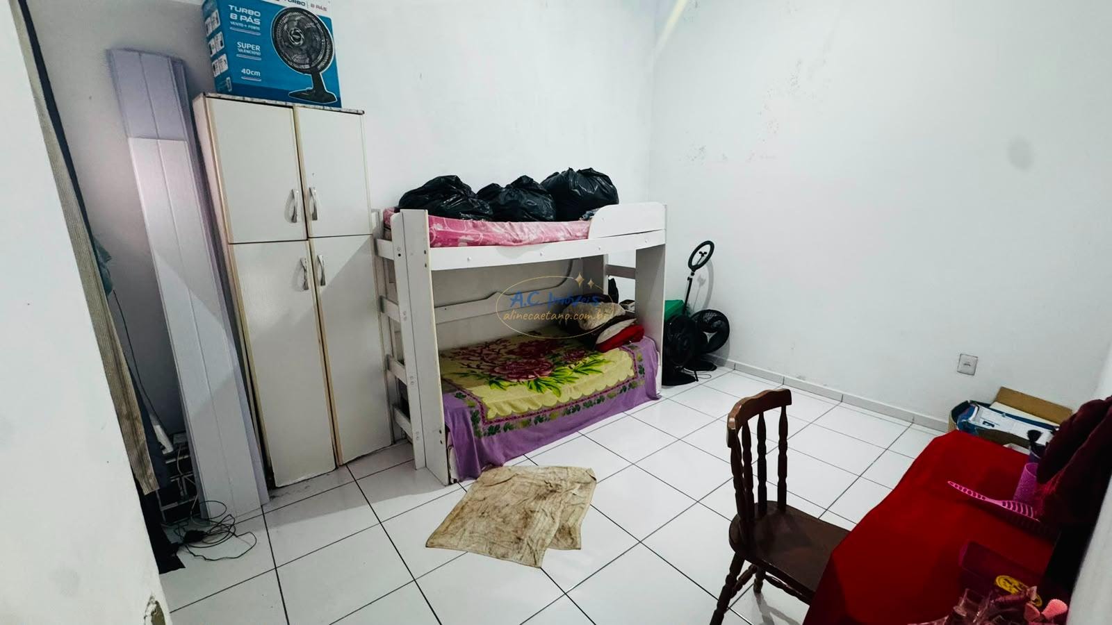 Casa à venda com 4 quartos, 1 suíte, 2 vagas e 80m² no Sítio do Campo, Praia Grande (SP) — foto 13 de 30
