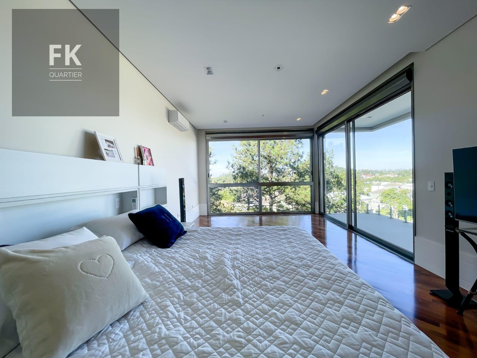 Casa à venda com 4 quartos, 4 suítes, 6 vagas e 1070m² no Residencial Morada dos Lagos, Barueri (SP) — foto 25 de 30