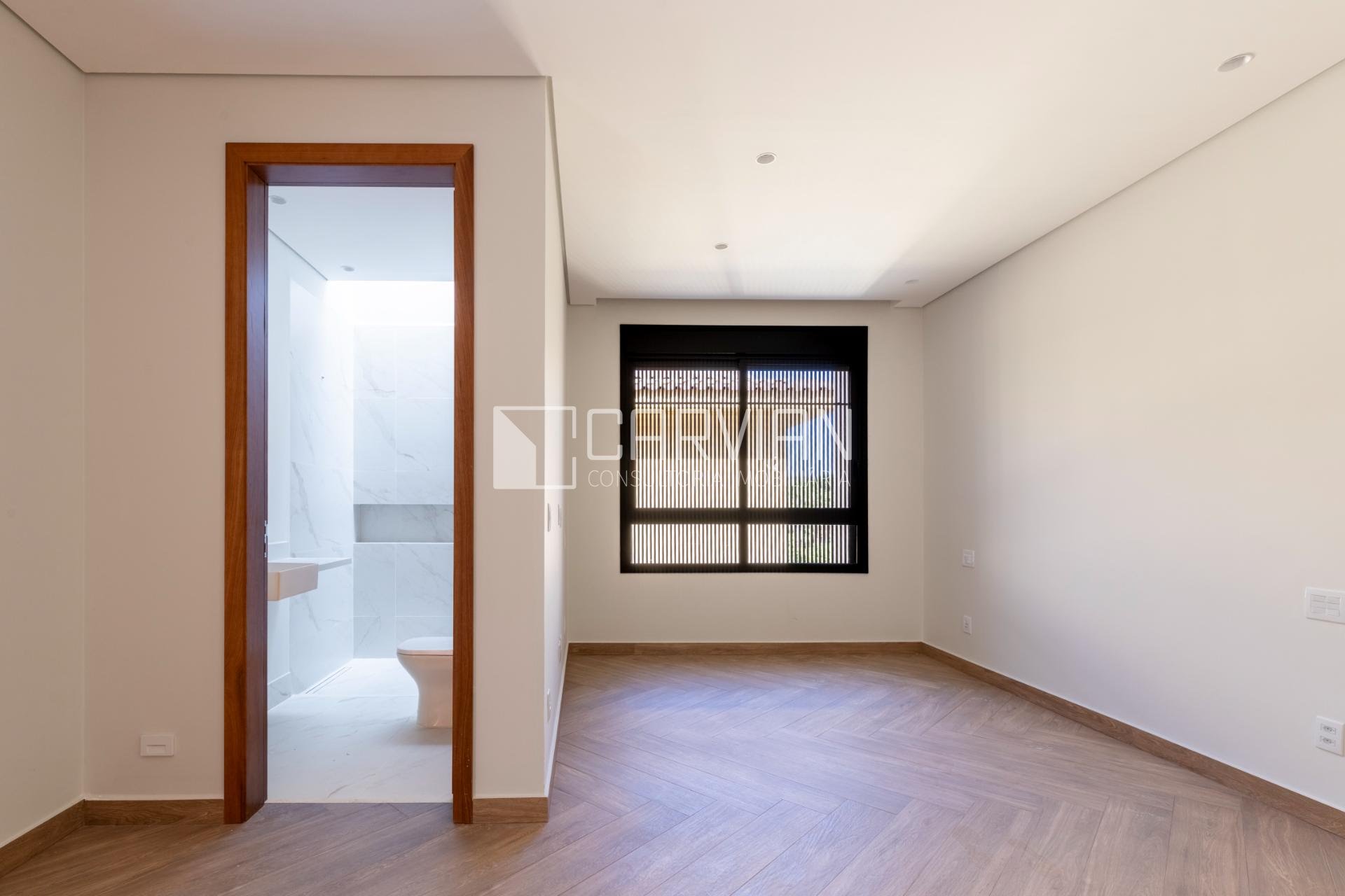 Casa à venda com 3 quartos, 3 suítes, 4 vagas e 341m² no Vila do Golfe, Ribeirão Preto (SP) — foto 14 de 28