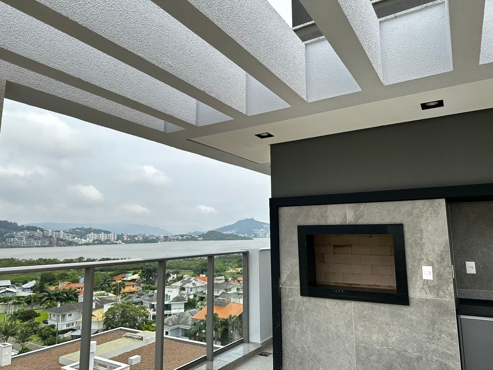 Apartamento à venda com 3 quartos, 1 suíte, 2 vagas e 109m² no Cacupé, Florianópolis (SC) — foto 5 de 30