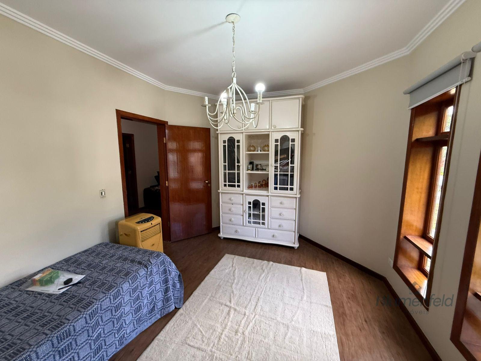 Casa à venda com 3 suítes, 4 vagas e 369m² no Condominio Arujazinho I II III, Arujá (SP) — foto 21 de 30