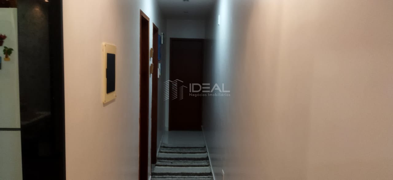 Casa com 2 quartos com suíte e varanda gourmet no Parque Imperial