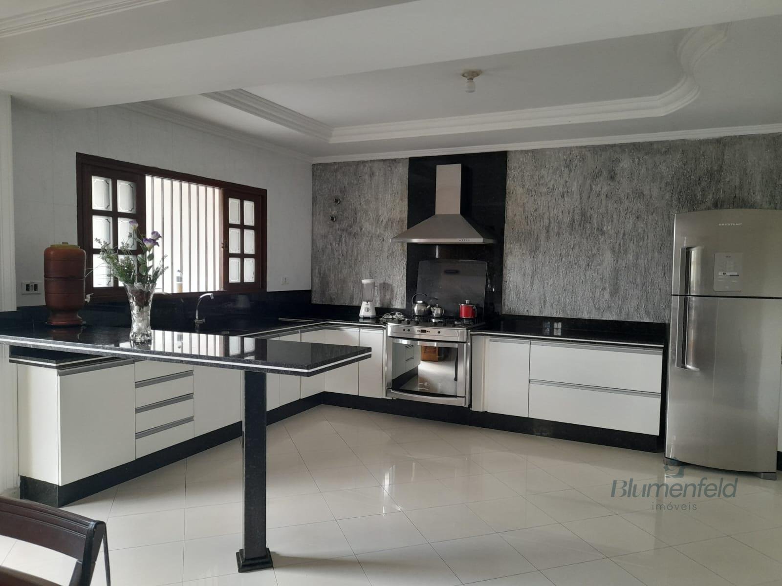 Casa à venda com 3 quartos, 2 suítes e 500m² no Center Ville, Arujá (SP) — foto 19 de 30