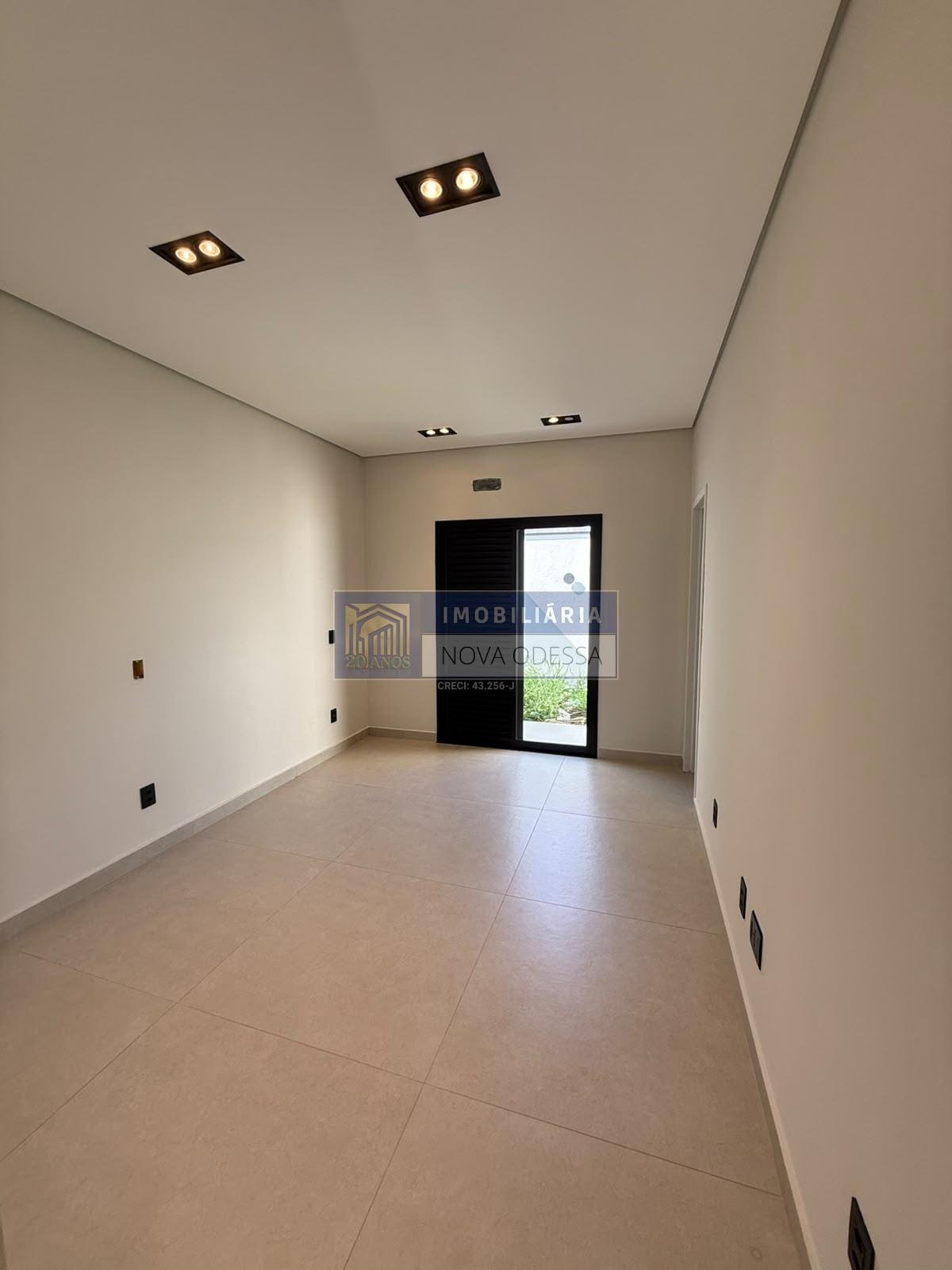 Casa à venda com 3 quartos, 2 suítes, 2 vagas e 128m² no Jardim dos Lagos 2, Nova Odessa (SP) — foto 3 de 19