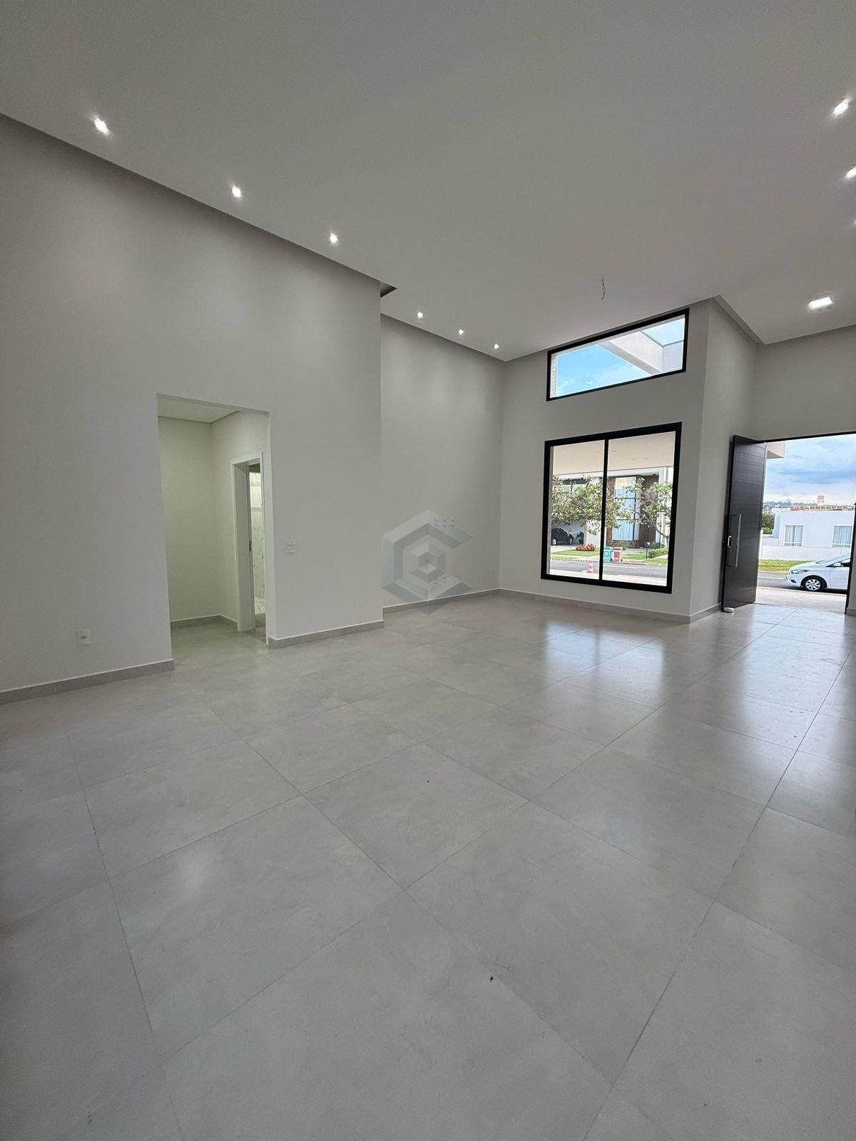 Casa à venda com 3 quartos, 3 suítes, 6 vagas e 248m² no Alphaville 3, Votorantim (SP) — foto 4 de 30