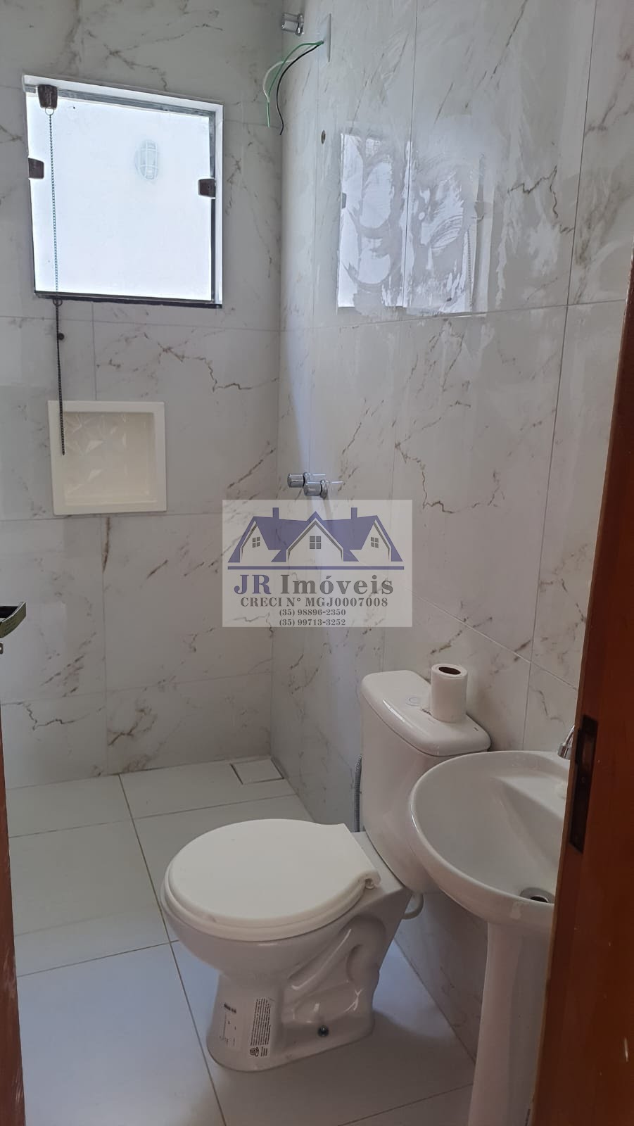 Casa à venda com 1 quarto, 1 suíte, 1 vaga e 250m² no Jardim Califórnia, Itajubá (MG) — foto 24 de 30