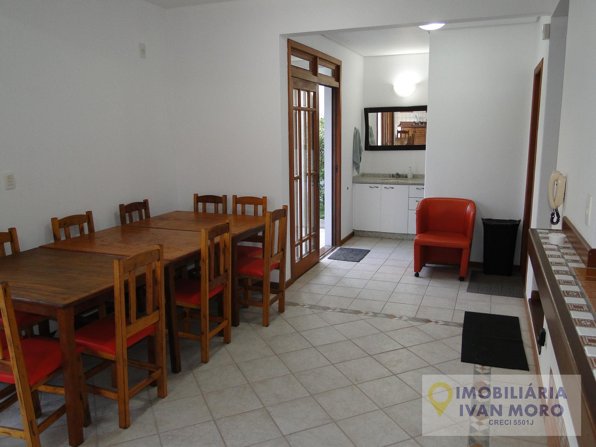 Casa à venda com 5 quartos, 6 banheiros, 2 vagas e 470m² no João Paulo, Florianópolis (SC) — foto 9 de 21