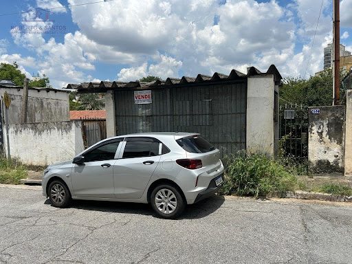 Frente do terreno