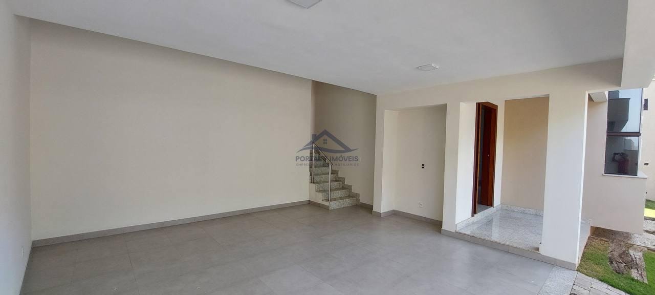 Casa à venda com 2 quartos, 1 suíte, 4 vagas e 250m² no Iporanga, Sete Lagoas (MG) — foto 7 de 19
