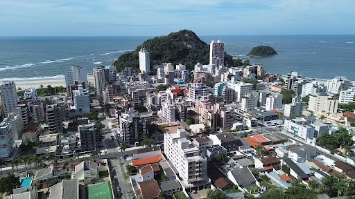 Edif. Felice - Apartamentos e Coberturas em Caiobá