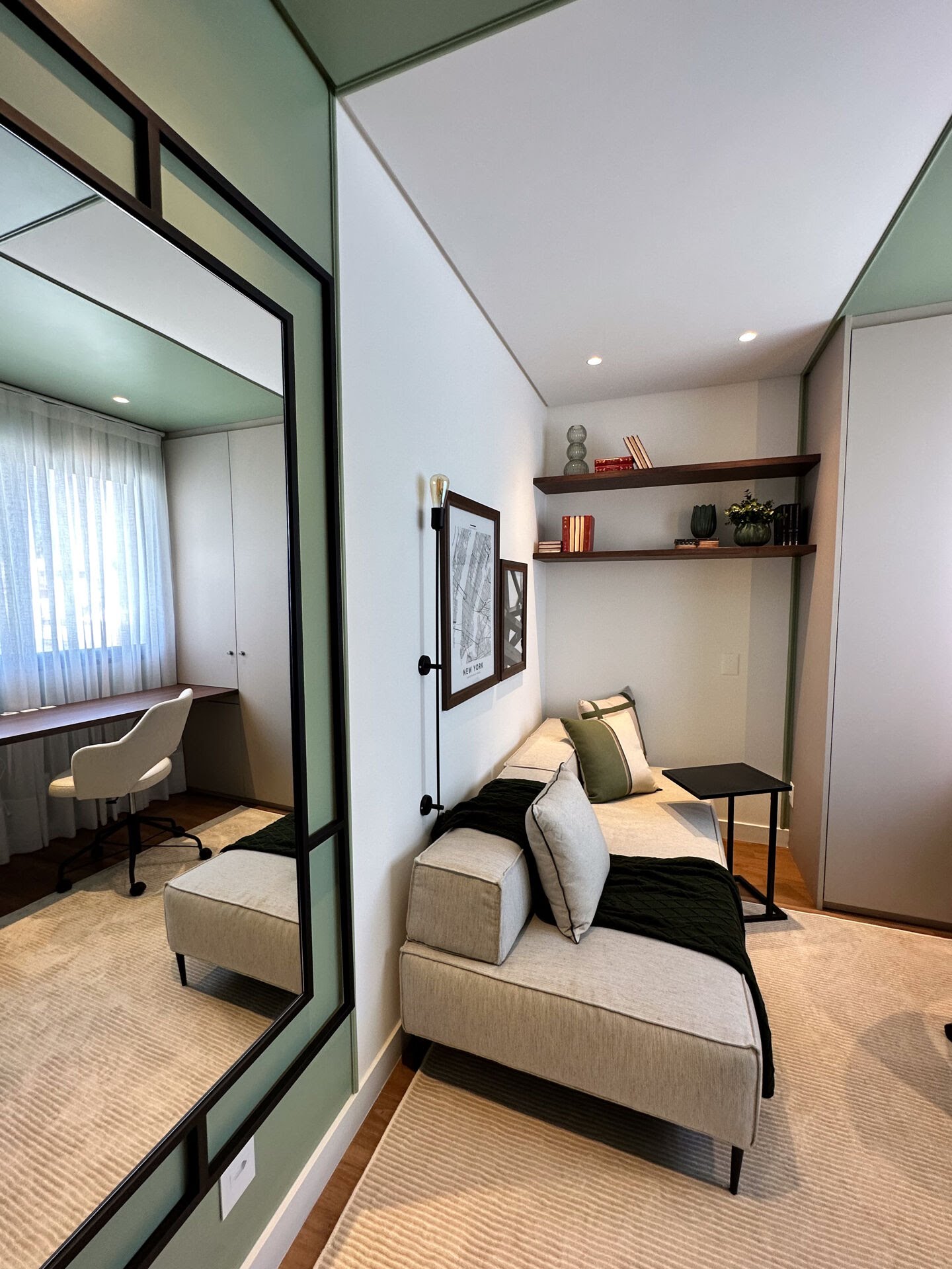 Apartamento à venda com 2 quartos, 2 suítes, 1 vaga e 80m² no Centro, Florianópolis (SC) — foto 15 de 30