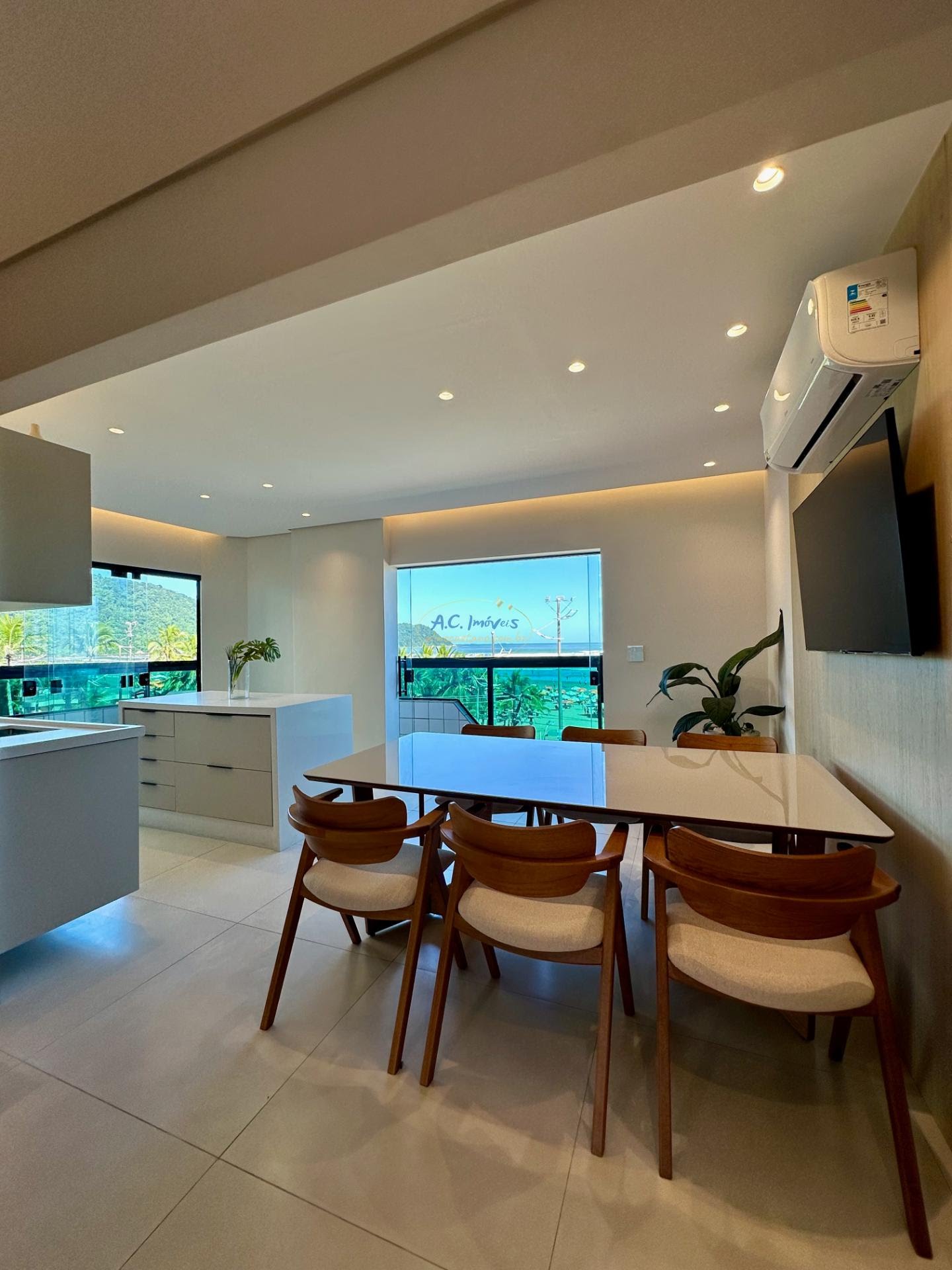 Apartamento à venda com 4 quartos, 2 suítes, 2 vagas e 167m² no Canto do Forte, Praia Grande (SP) — foto 7 de 30