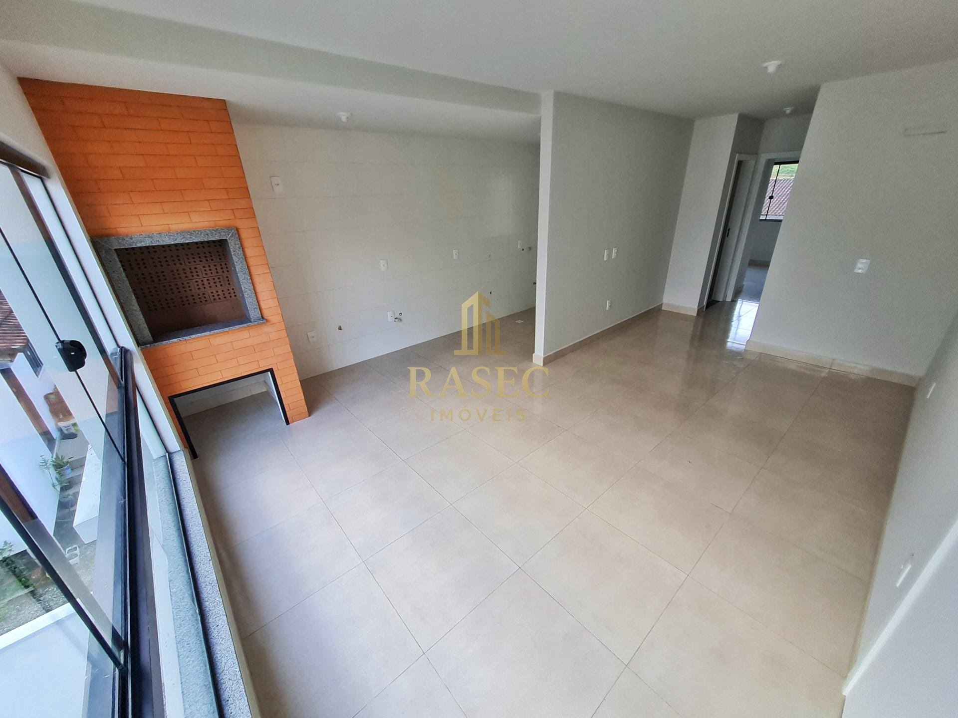 Apartamento à venda com 2 quartos, 1 banheiro e 60m² no Dom Joaquim, Brusque (SC) — foto 3 de 5