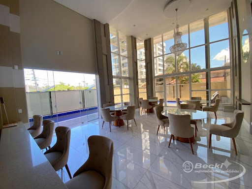 Apartamento na Rua Alvarenga Peixoto América, Joinville - SC