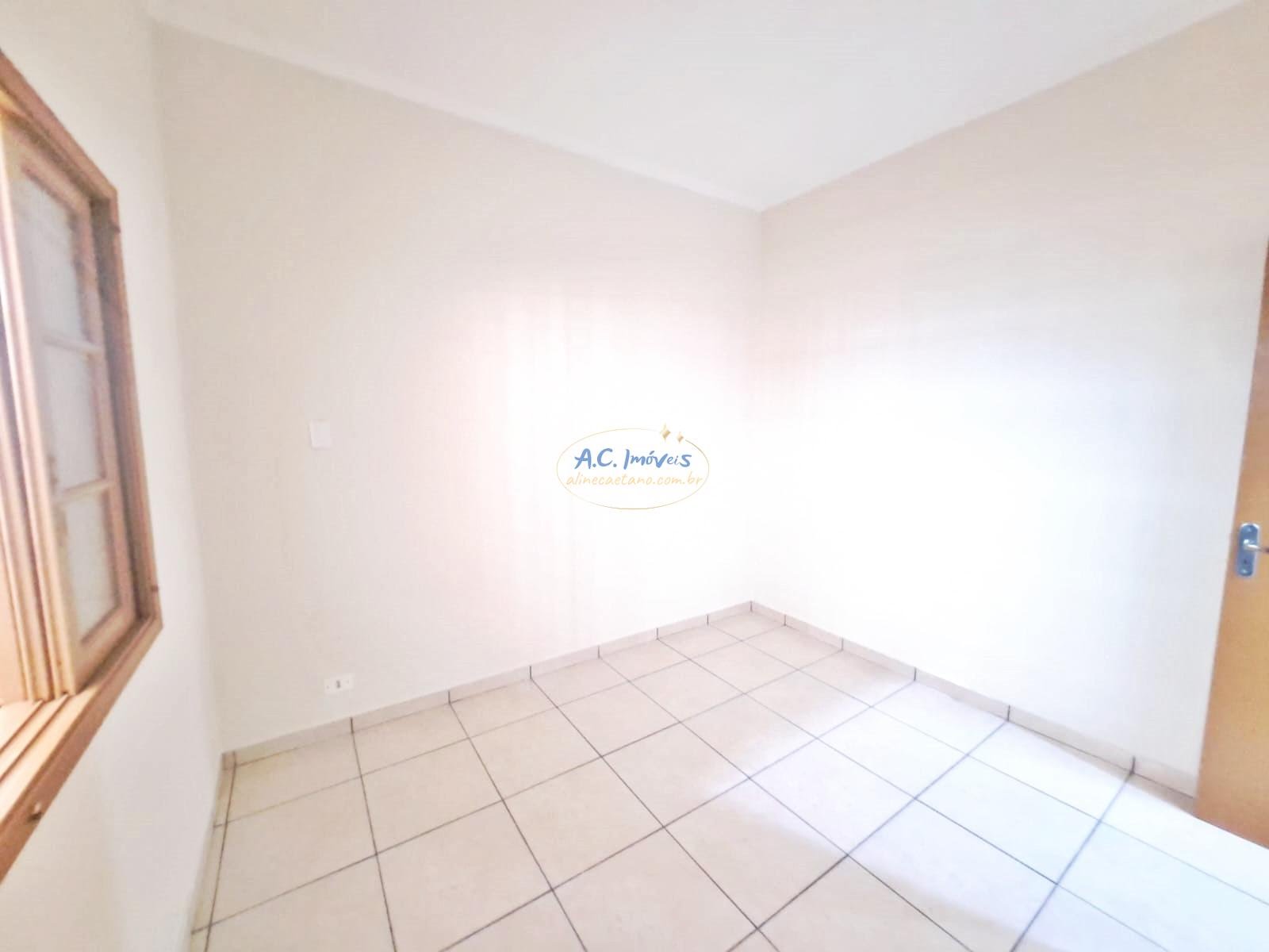 Casa à venda com 2 quartos, 1 banheiro, 3 vagas e 52m² no Aviação, Praia Grande (SP) — foto 12 de 21