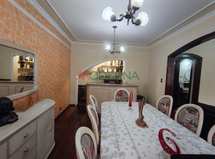 Casa à venda com 4 quartos, 1 suíte, 5 vagas e 229m² no Paulicéia, São Bernardo do Campo (SP) — foto 7 de 30