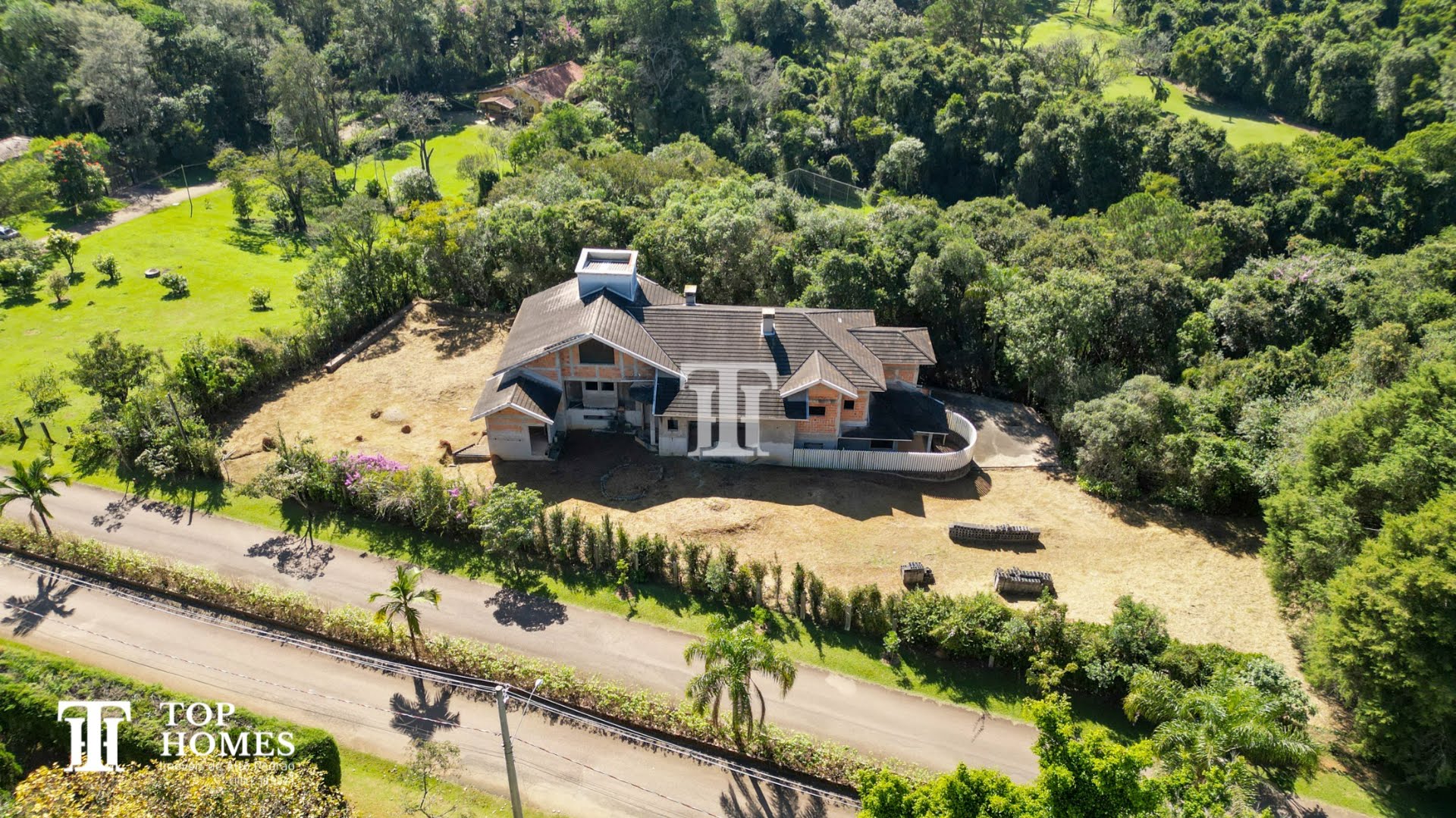 Casa de alto padrão à venda no condomínio Fazenda Campo Verde - Jundiaí/SP