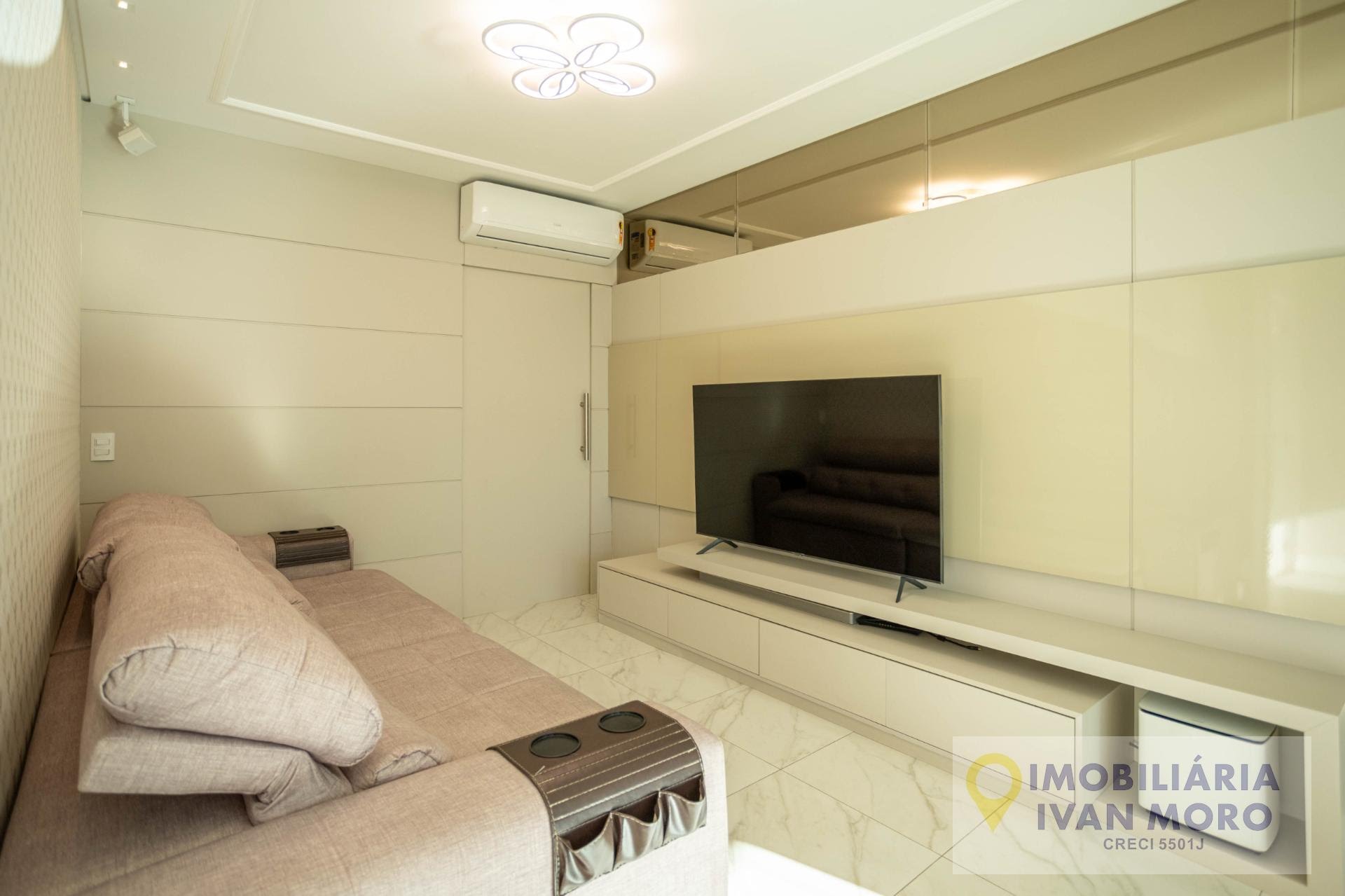 Apartamento à venda com 3 quartos, 3 suítes, 2 vagas e 130m² no Meia Praia, Itapema (SC) — foto 24 de 30