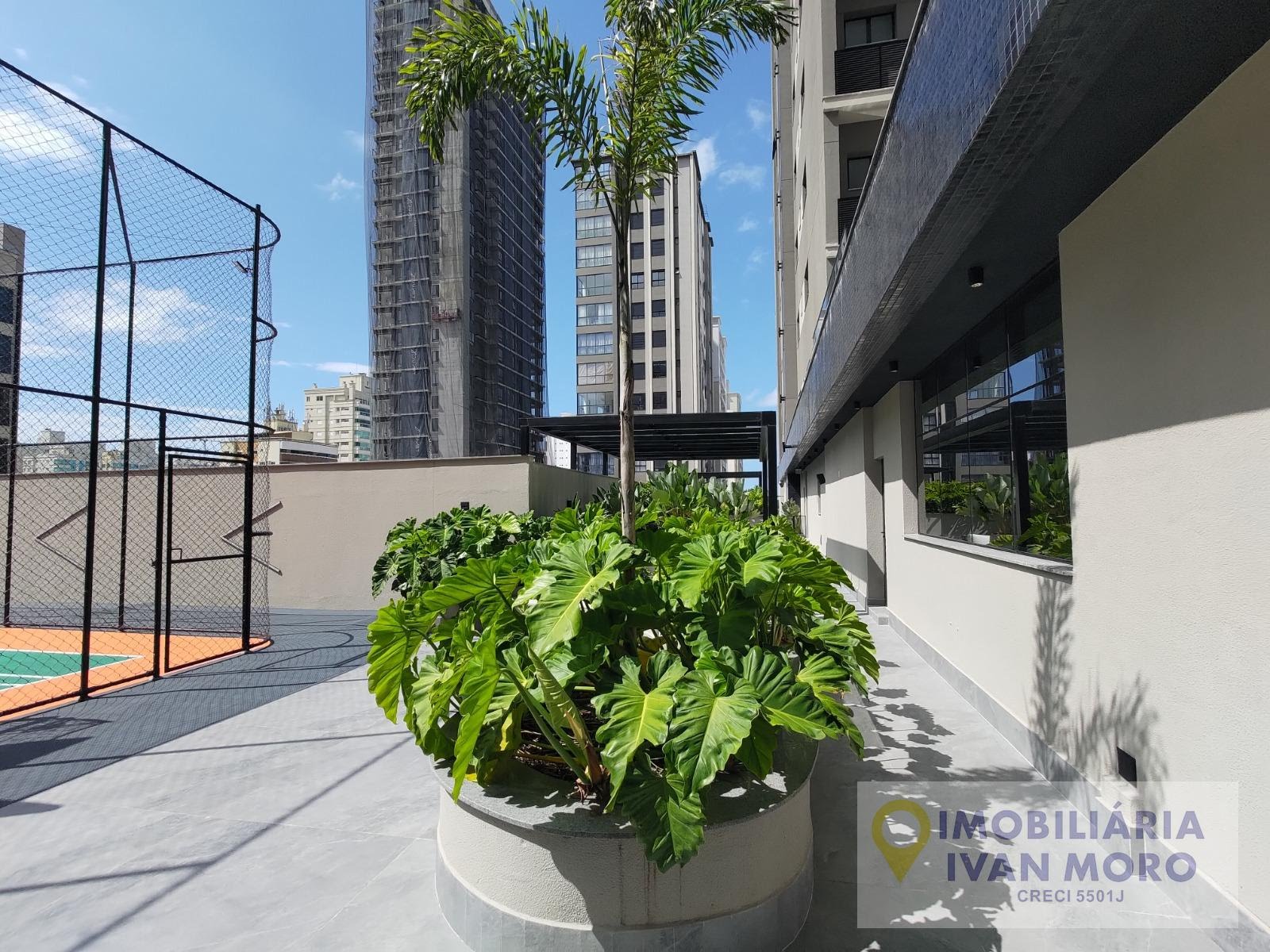Apartamento à venda com 4 quartos, 4 suítes, 3 vagas e 198m² no Meia Praia, Itapema (SC) — foto 25 de 30