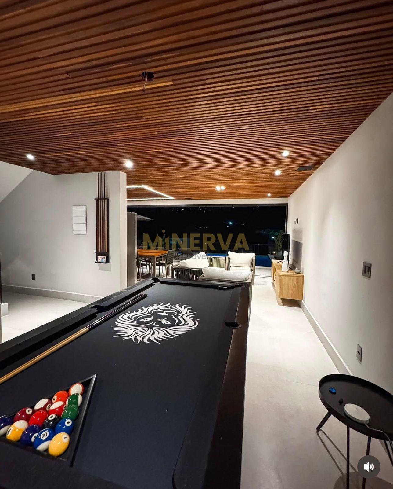Casa à venda com 4 quartos, 4 suítes, 3 vagas e 330m² no Rio Abaixo, Atibaia (SP) — foto 13 de 23