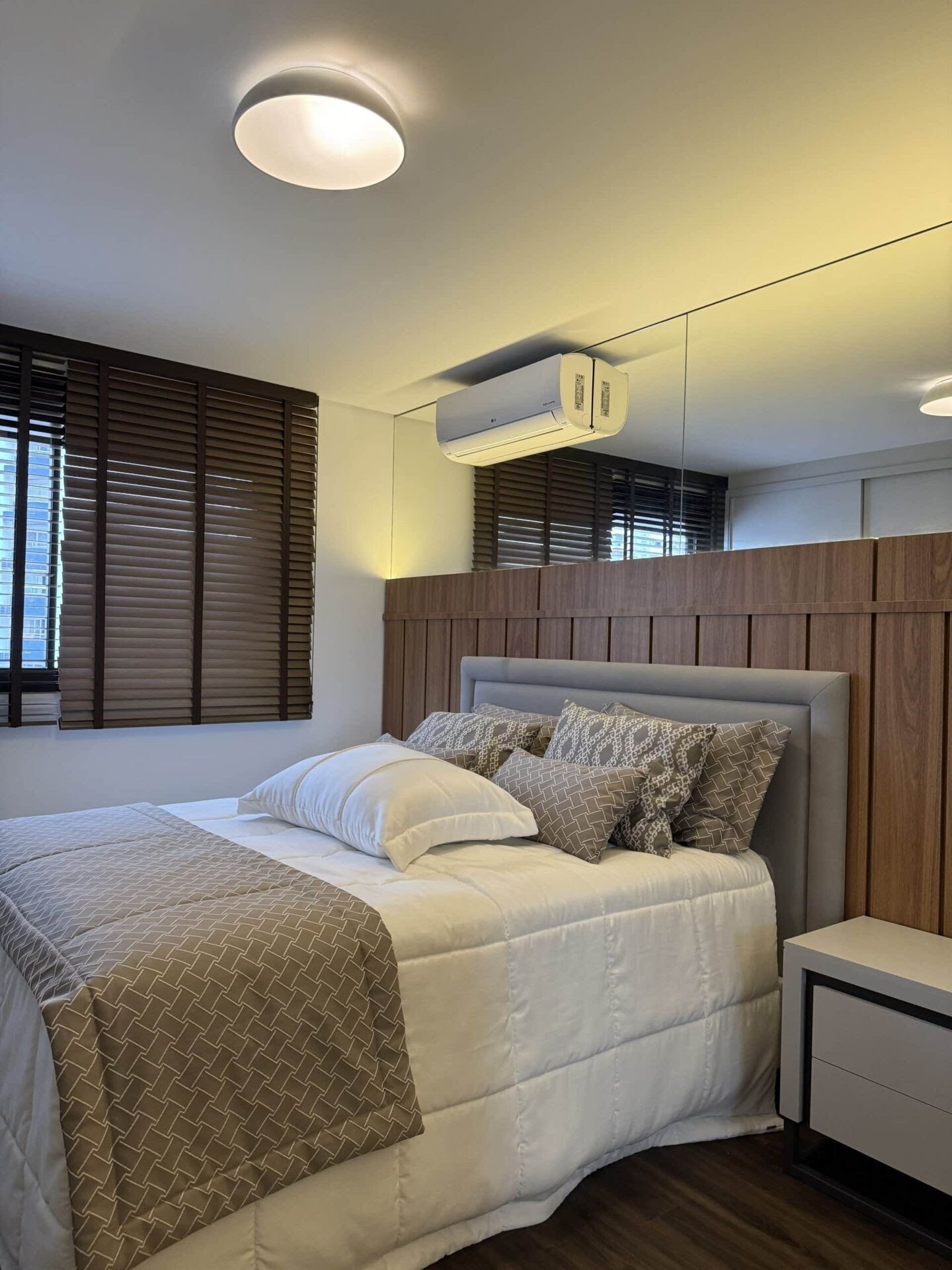 Apartamento à venda com 2 quartos, 1 suíte, 1 vaga e 89m² no Campinas, São José (SC) — foto 9 de 24