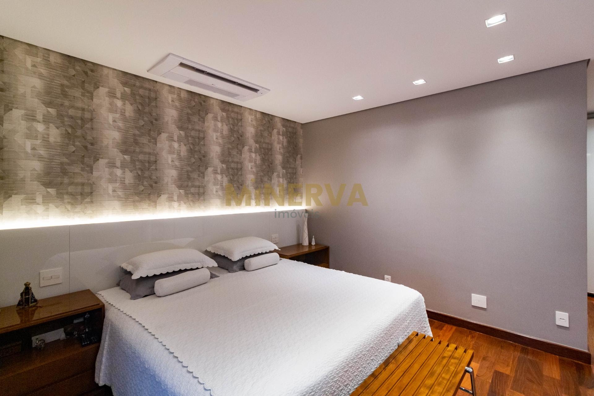 Apartamento à venda com 4 quartos, 4 suítes, 6 vagas e 374m² no Vila Gomes Cardim, São Paulo (SP) — foto 25 de 30