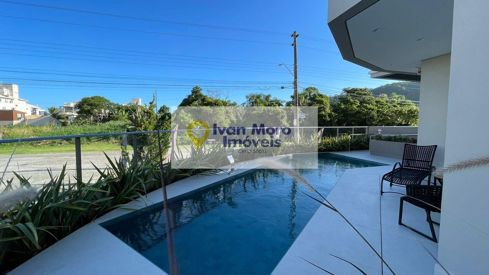 Apartamento à venda com 3 quartos, 1 suíte, 2 vagas e 97m² no Ingleses Norte, Florianópolis (SC) — foto 27 de 28