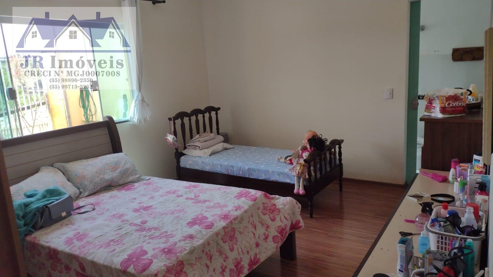 Casa à venda com 2 quartos, 1 suíte, 2 vagas e 300m² no Bairro Laje, Piranguinho (MG) — foto 14 de 25