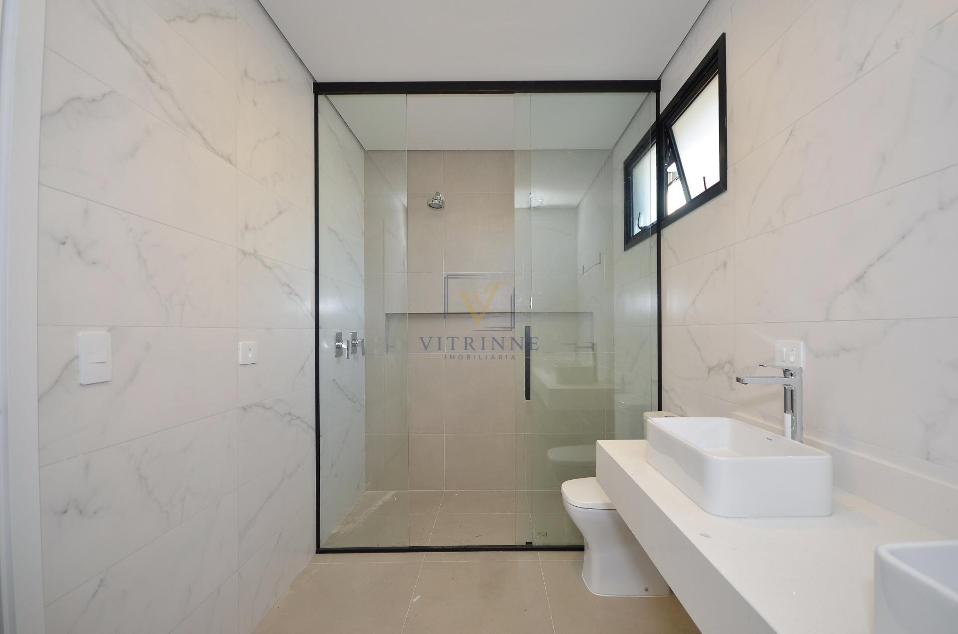 Casa à venda com 3 quartos, 3 suítes, 2 vagas e 234m² no Mercês, Curitiba (PR) — foto 17 de 30