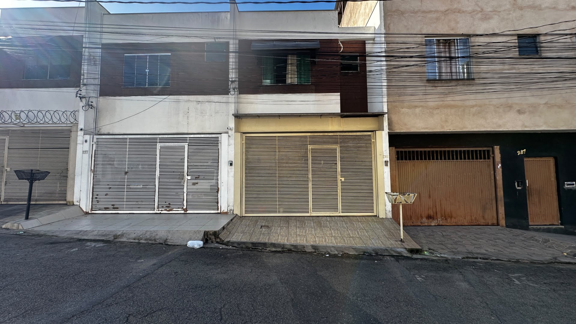 Casa à venda em Cidade Nova, Santana do Paraíso - 3 quartos, suíte e 105m²