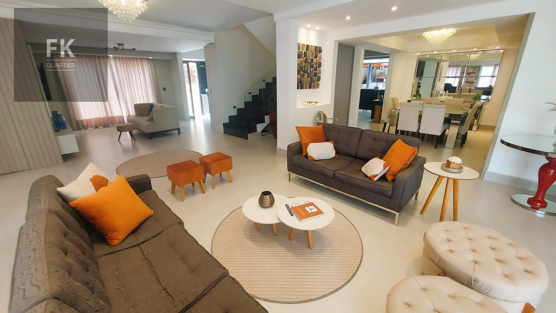 Casa à venda com 5 quartos, 5 suítes, 6 vagas e 583m² no Alphaville Residencial Um, Barueri (SP) — foto 3 de 30