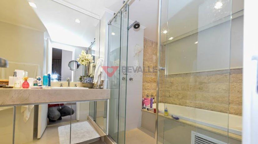 Apartamento à venda com 4 quartos, 4 suítes, 3 vagas e 221m² no Lagoa, Rio de Janeiro (RJ) — foto 30 de 30
