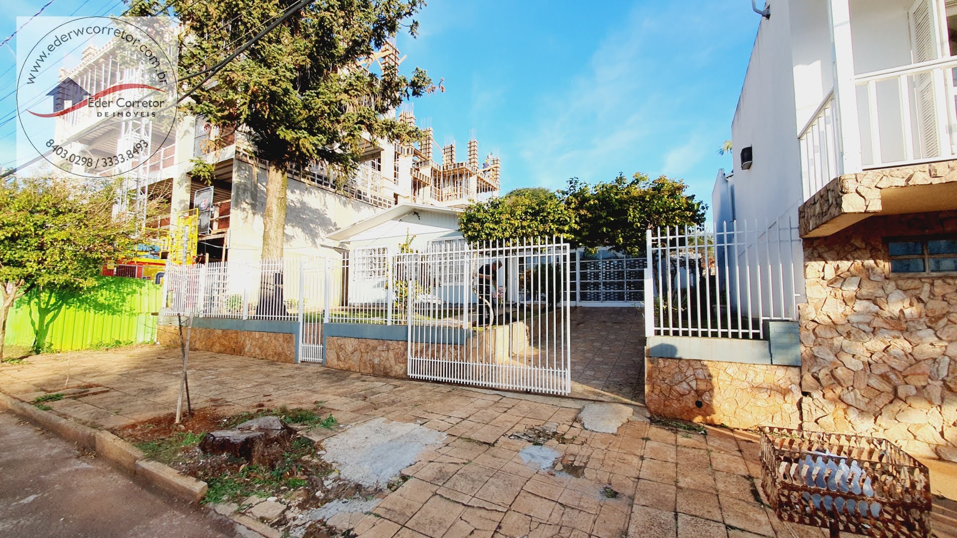 Casa à venda com 4 quartos, 1 suíte, 2 vagas e 210m² no Centro ( Casas), Ijuí (RS) — foto 2 de 15