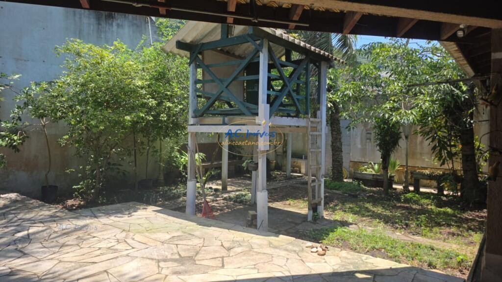 Casa à venda com 3 quartos, 1 suíte, 2 vagas e 230m² no Canto do Forte, Praia Grande (SP) — foto 27 de 28