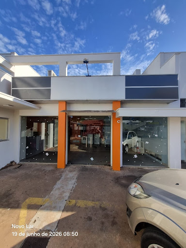 Sala em Vila Industrial  -  Adamantina